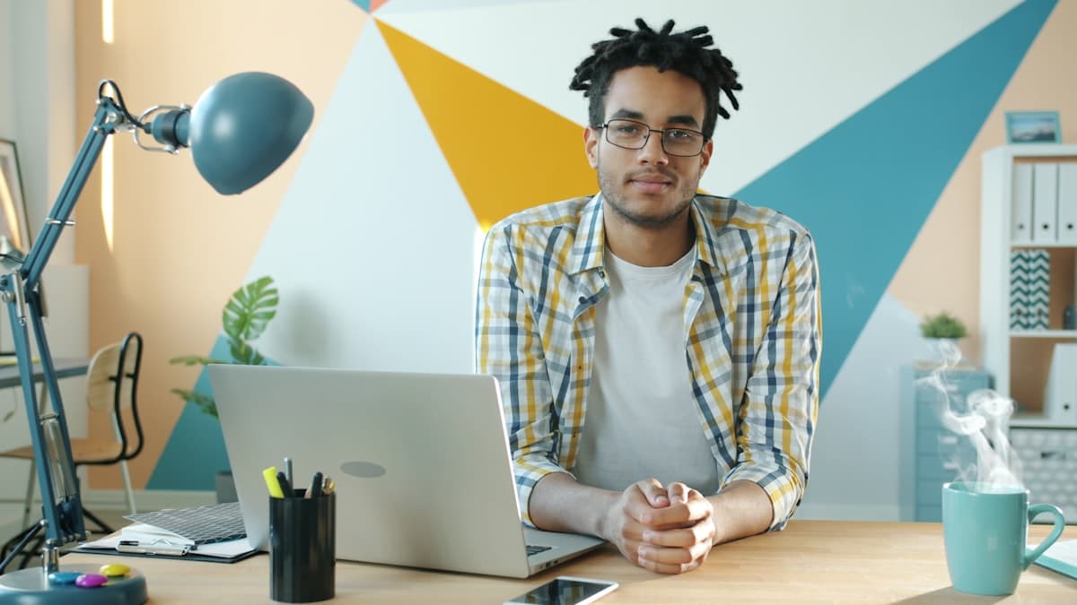 How to Sell Art on Shopify: The Setup for a Small Gallery